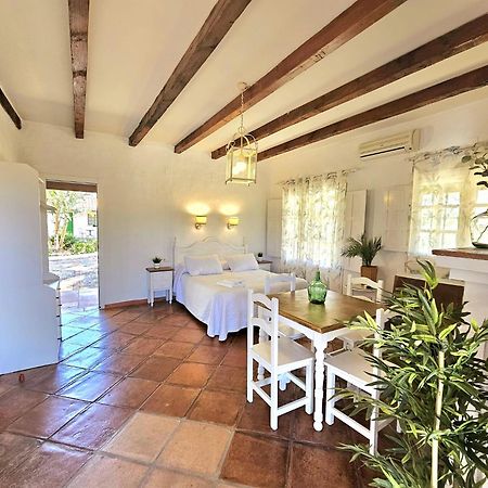 Hotel-Apart Cortijo Las Pinas Tarifa Exterior photo