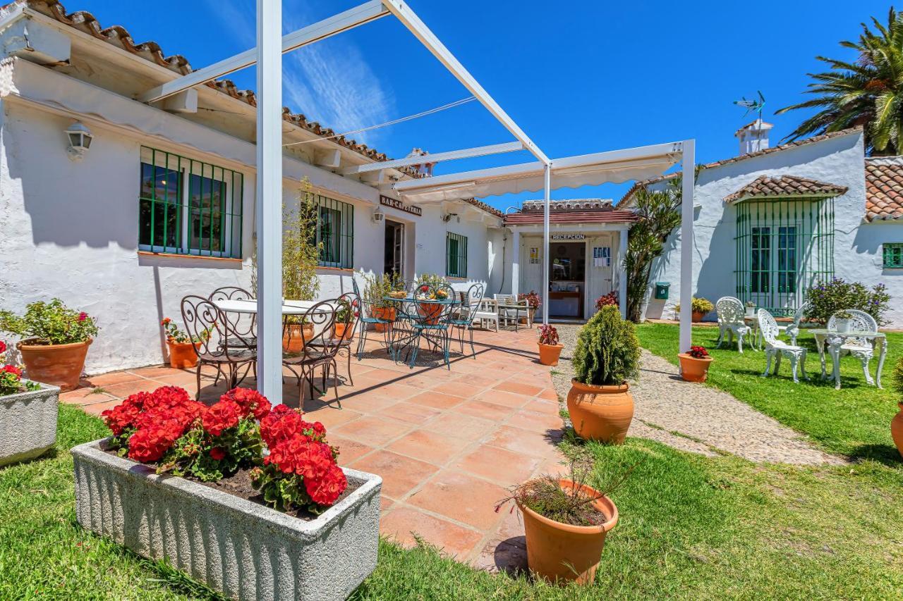 Hotel-Apart Cortijo Las Pinas Tarifa Exterior photo