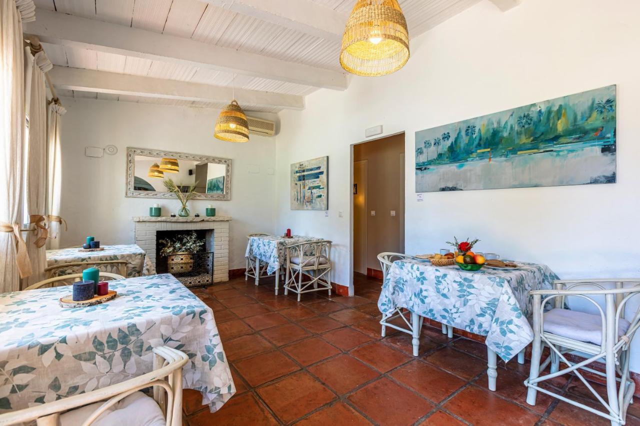 Hotel-Apart Cortijo Las Pinas Tarifa Exterior photo