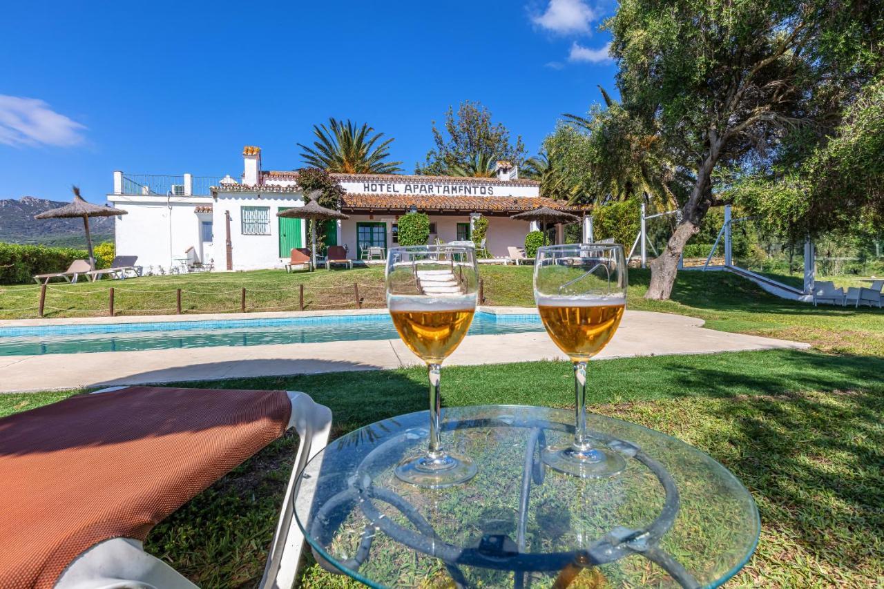 Hotel-Apart Cortijo Las Pinas Tarifa Exterior photo