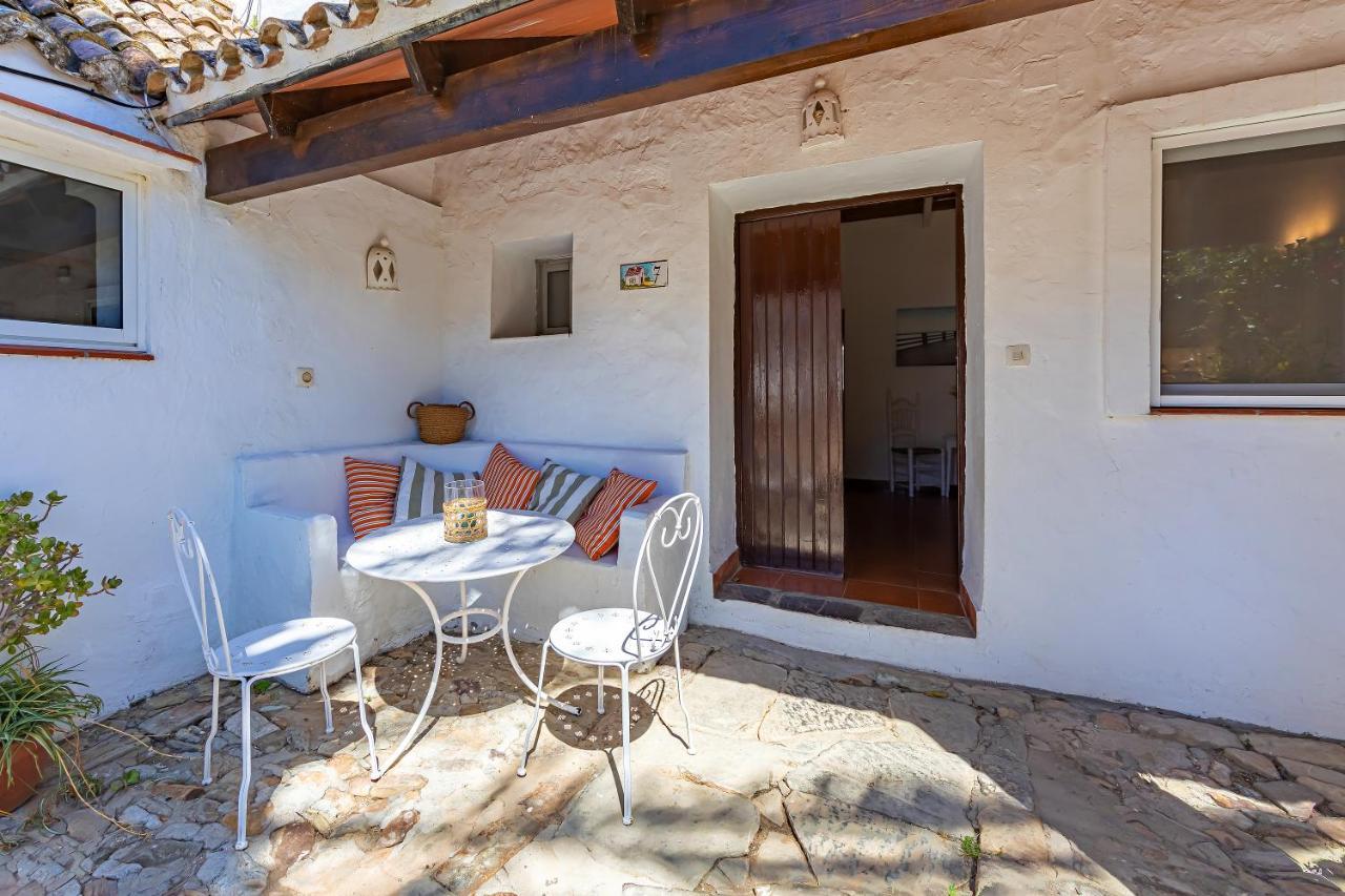 Hotel-Apart Cortijo Las Pinas Tarifa Exterior photo