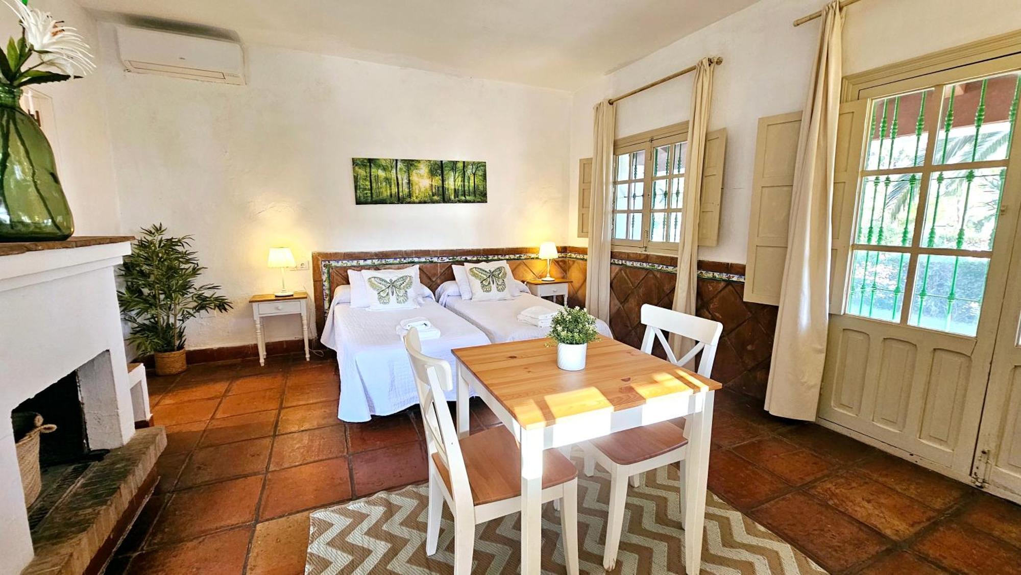 Hotel-Apart Cortijo Las Pinas Tarifa Exterior photo