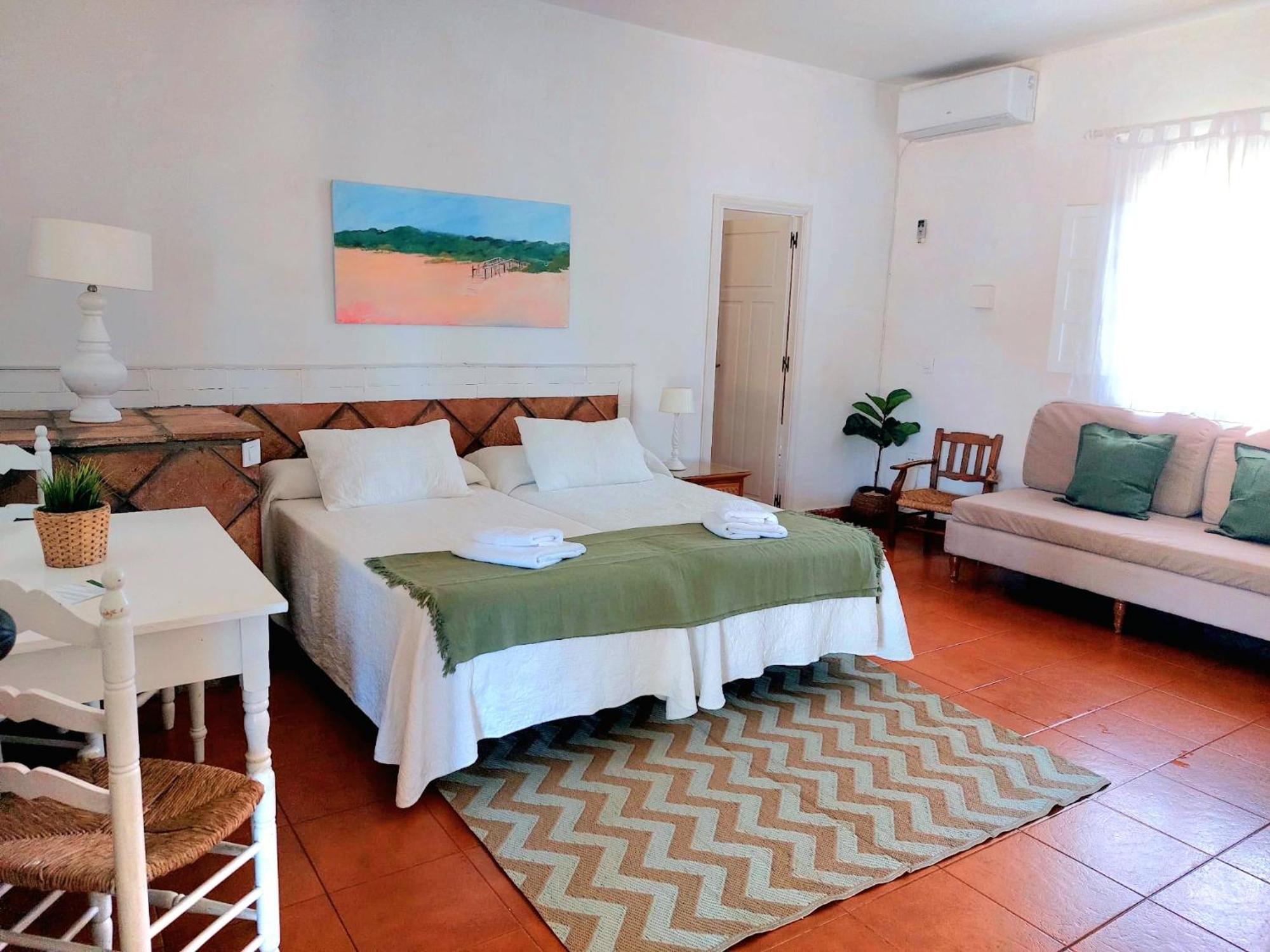 Hotel-Apart Cortijo Las Pinas Tarifa Exterior photo